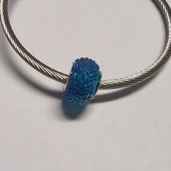 Blue Iridescent Crushed Pave Charm for Pandora Style Bracelet‎ - Picture 1 of 4